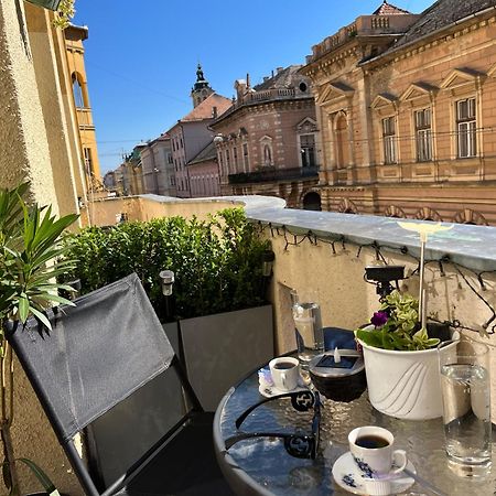 Schaeffer Palace Leilighet Szeged Eksteriør bilde